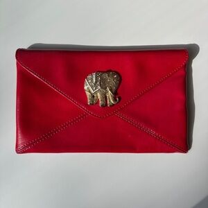 Lilly Pulitzer Red Cutch (brand new never used)